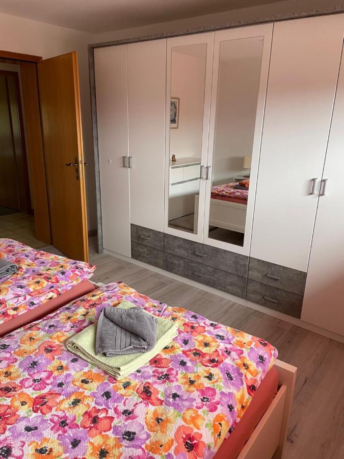 Ferienwohnung Am Waldrand Mit Dachterrasse Wetter  Luaran gambar